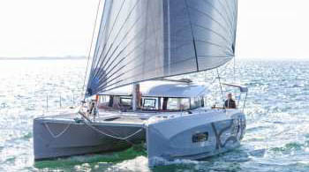 Excess-11--sailing-2-smal.jpg